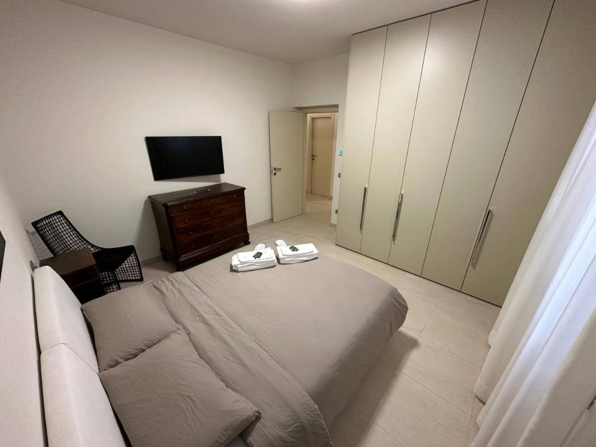Casavale Elegante Residenza 108 Mq Max 7 Persone Apartment Piacenza Luaran gambar